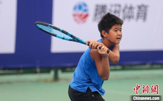 “网球”2022钻石杯青少年网球挑战赛沈阳站开赛